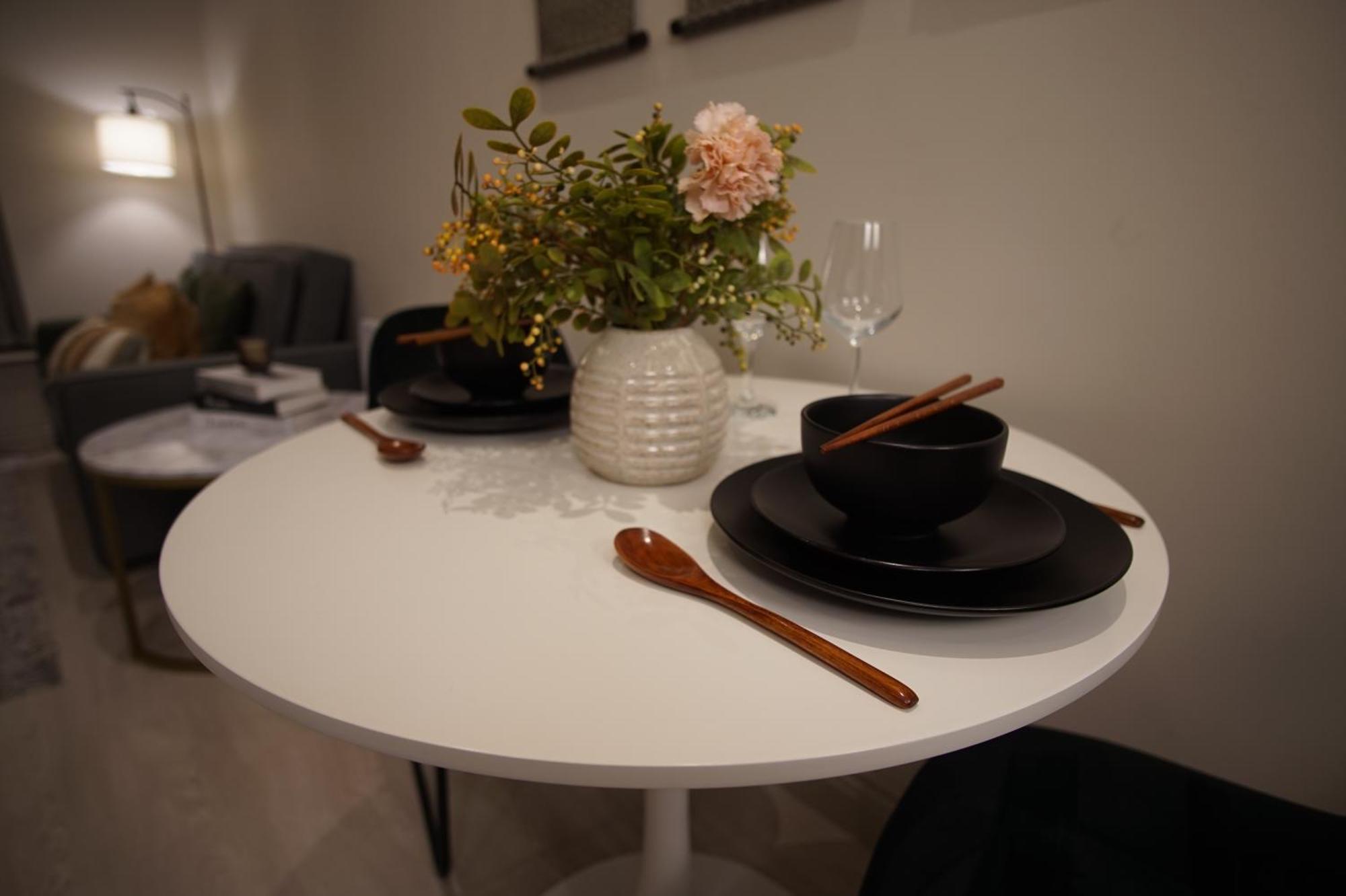 The Jade Emperors - Sleeps 5 - Centre - Flexible Check In - First Direct Arena 7min Walk Apartment Leeds (West Yorkshire)